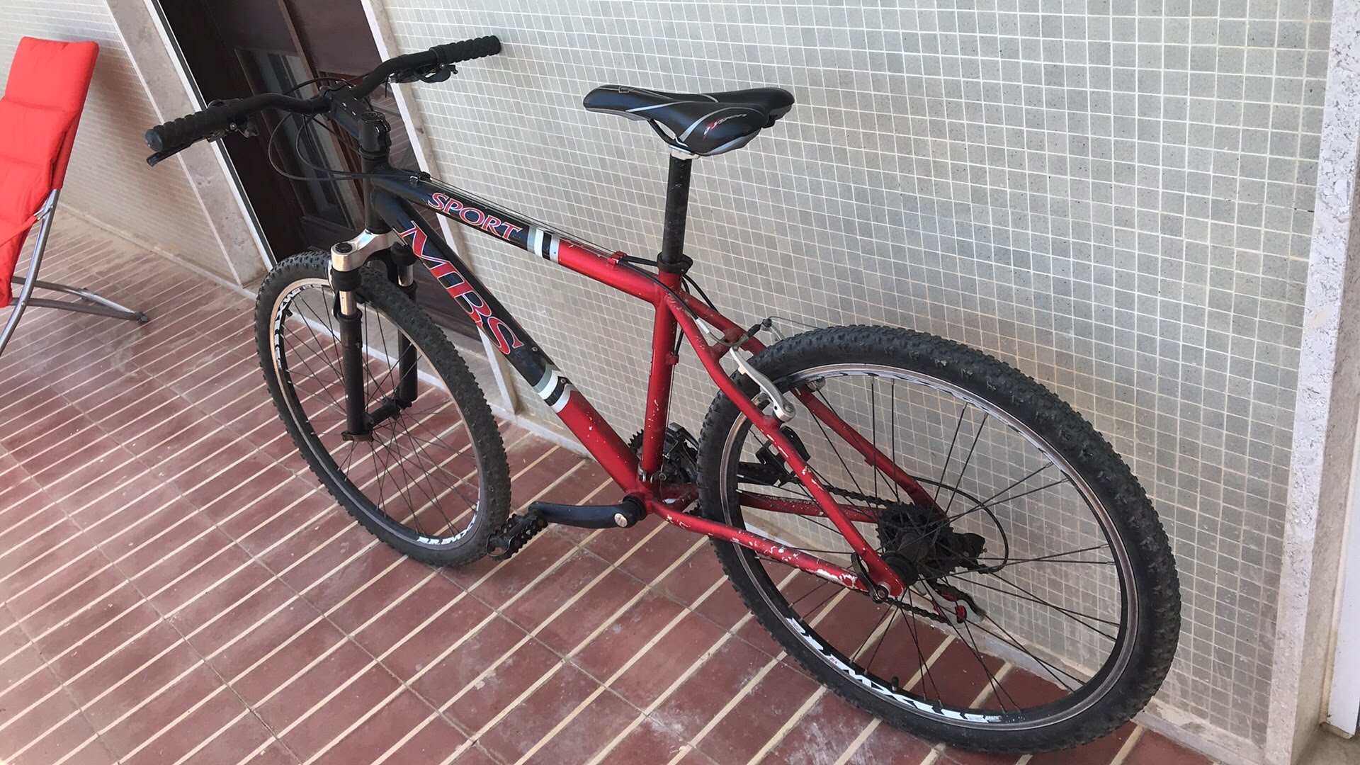 c0139898-57fb-4f6d-a3e8-962050ea9699